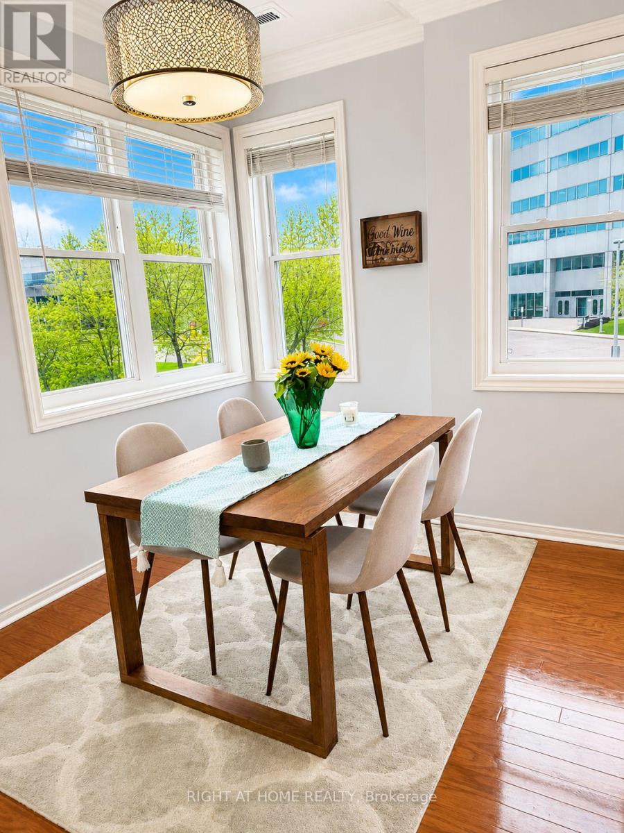 #221 760 LAWRENCE AVENUE W - 10