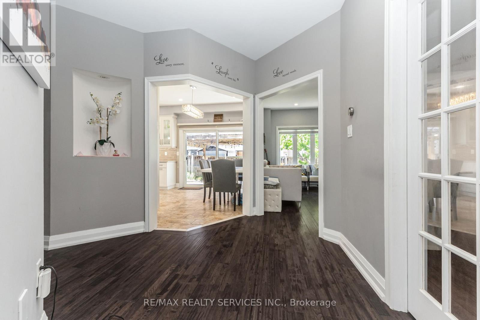 29 SIR JACOBS CRESCENT - 9