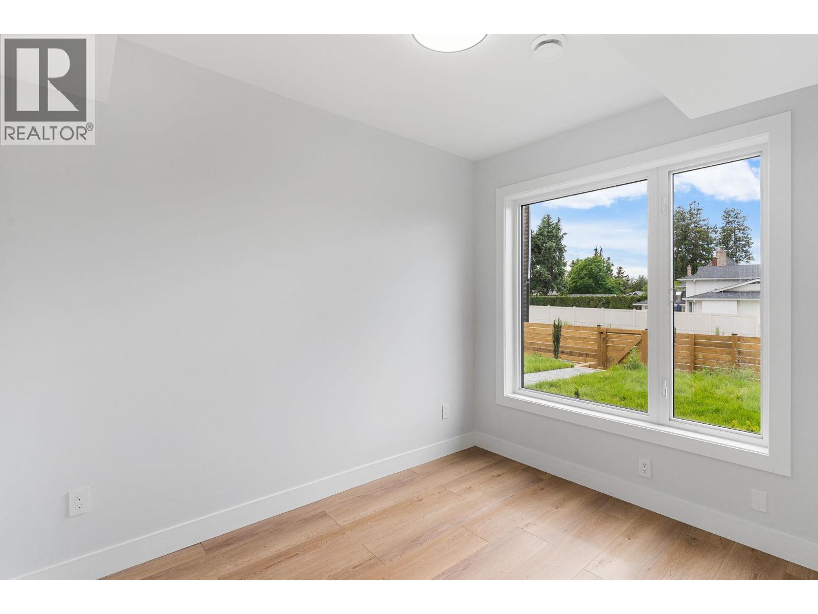  4565 Gordon Drive, Kelowna