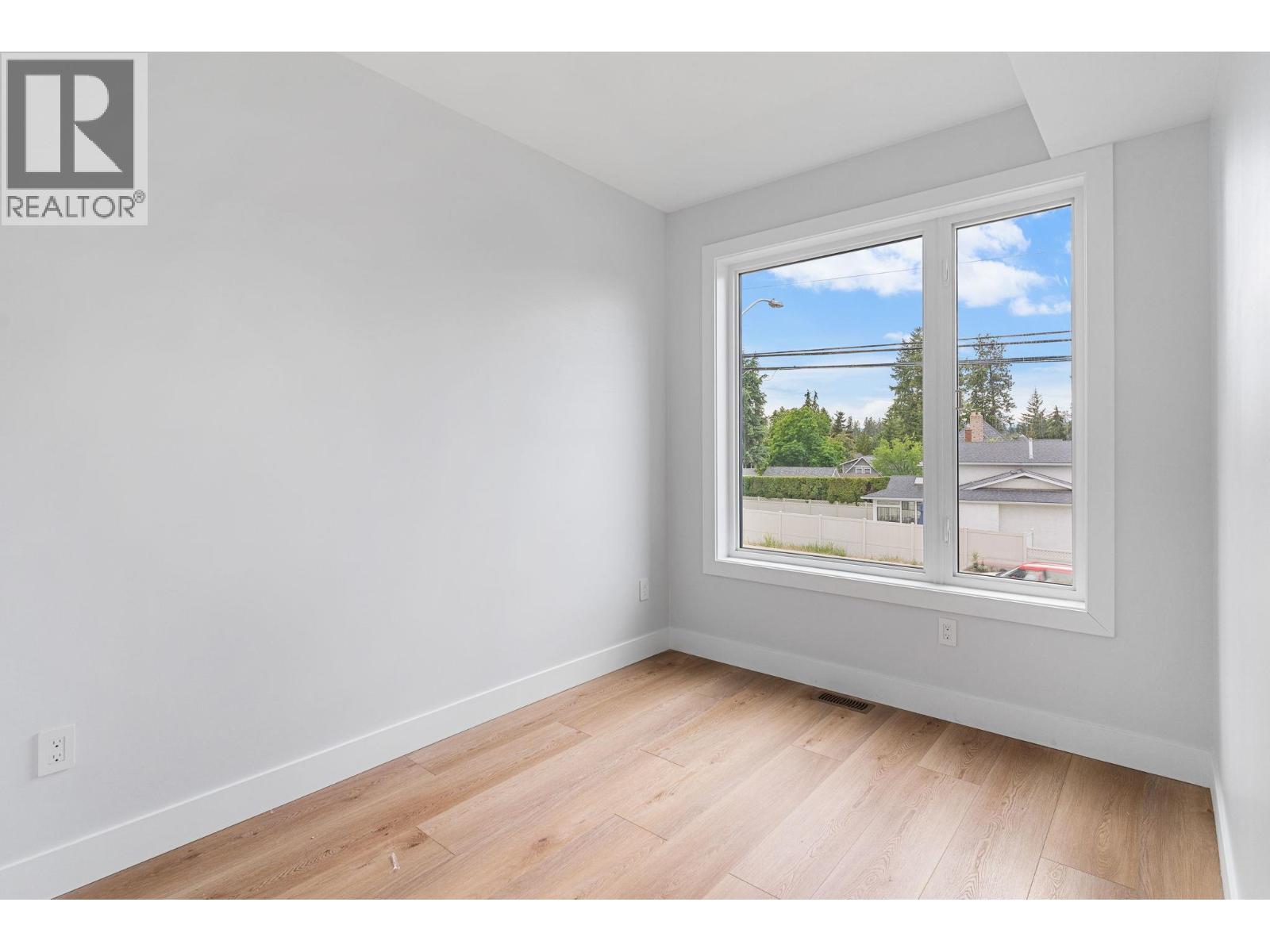  4565 Gordon Drive, Kelowna
