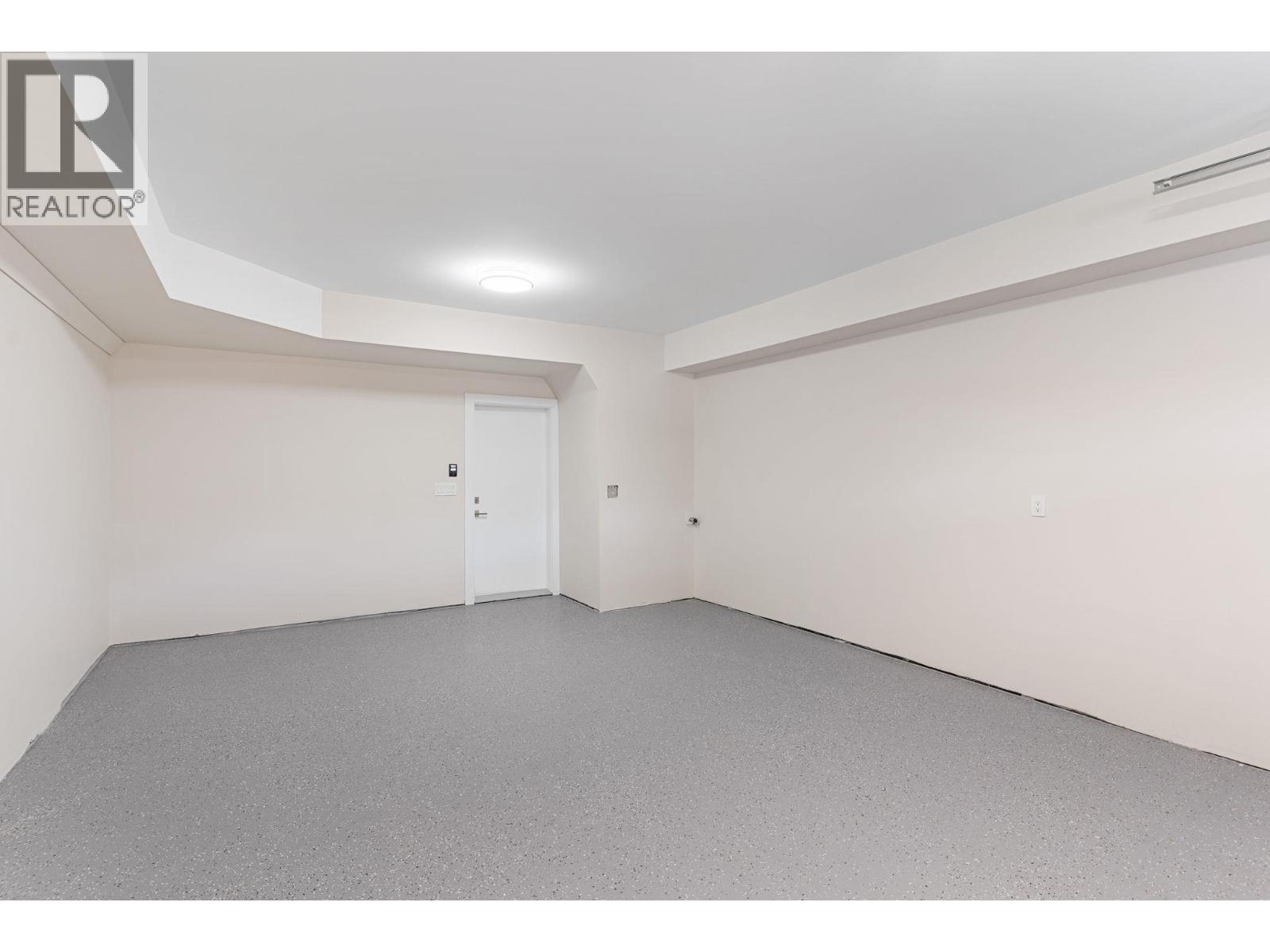  4565 Gordon Drive, Kelowna