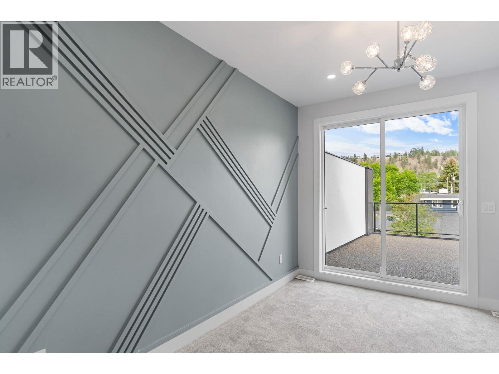  4567 Gordon Drive, Kelowna