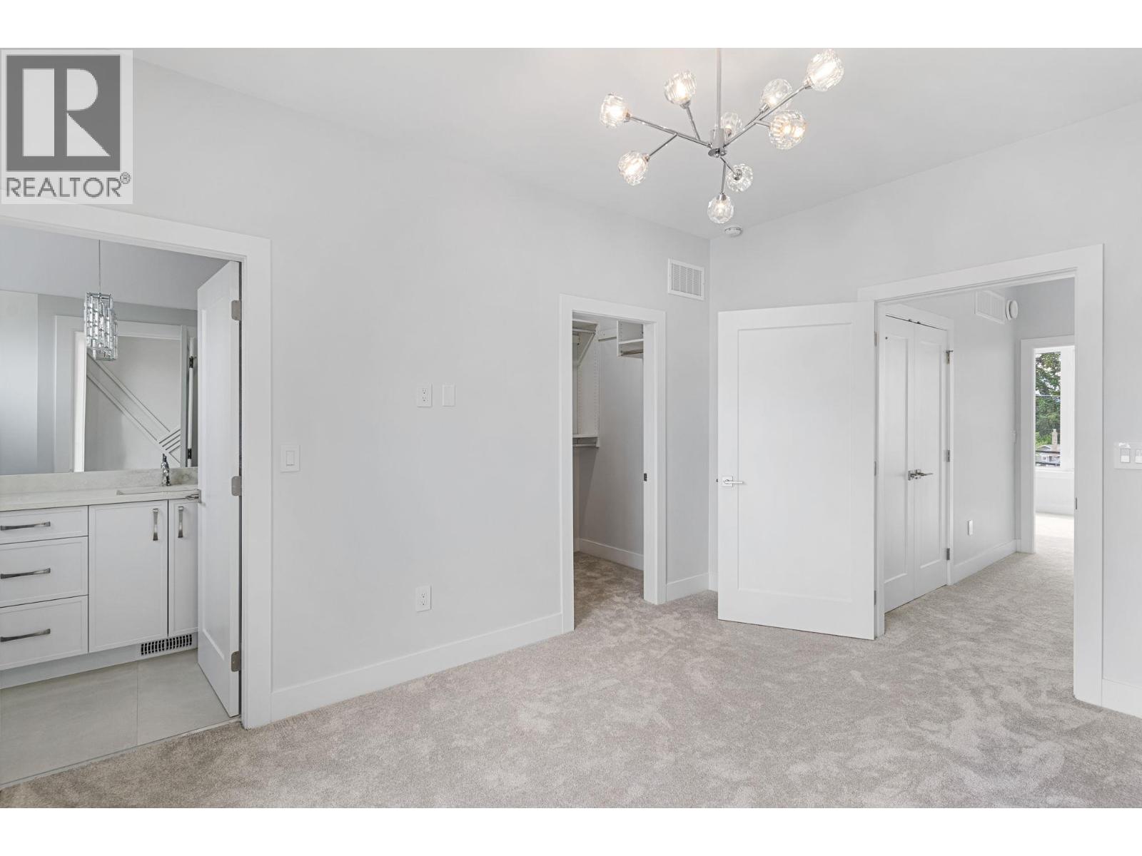  4567 Gordon Drive, Kelowna