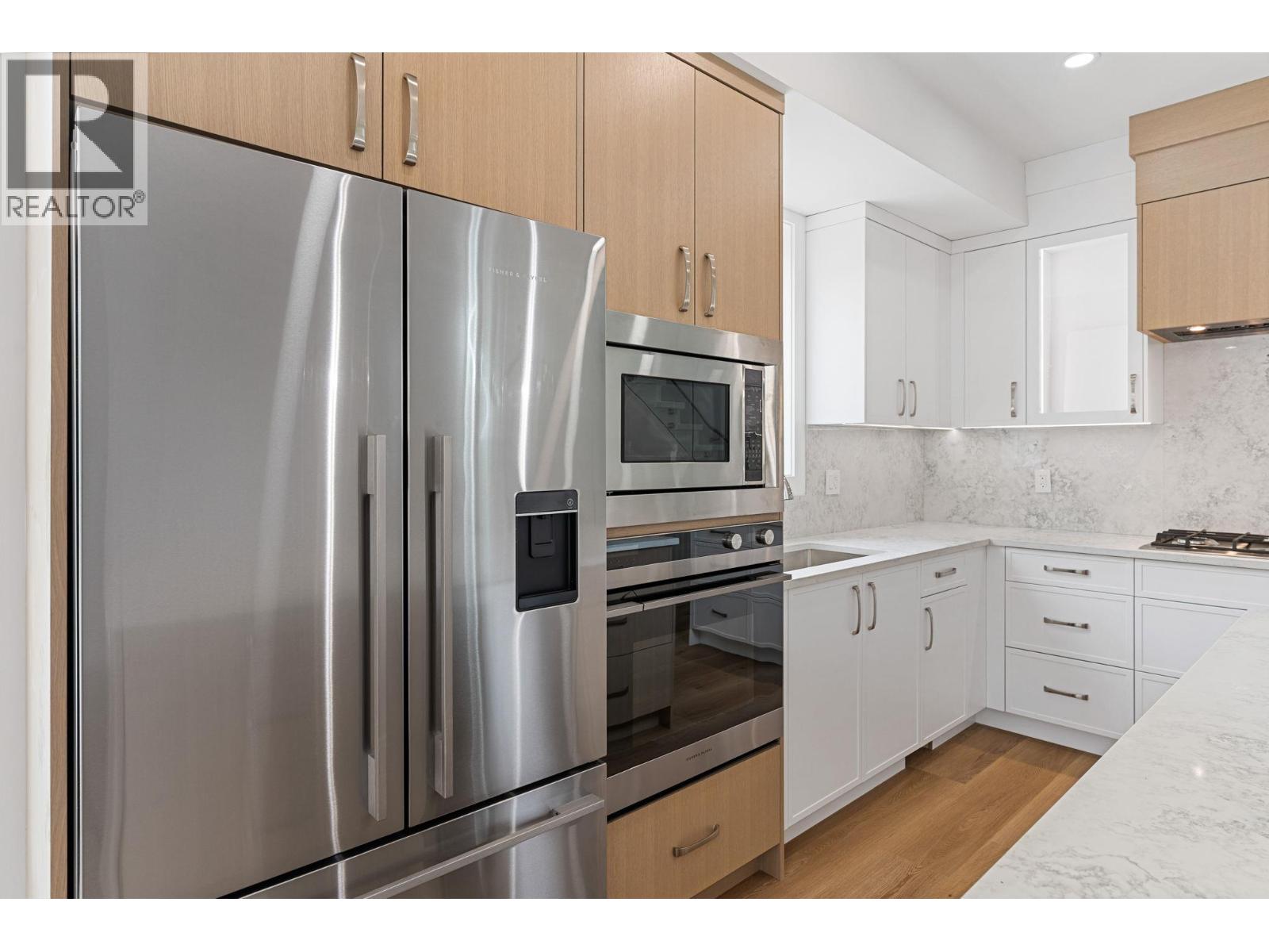 4567 Gordon Drive, Kelowna