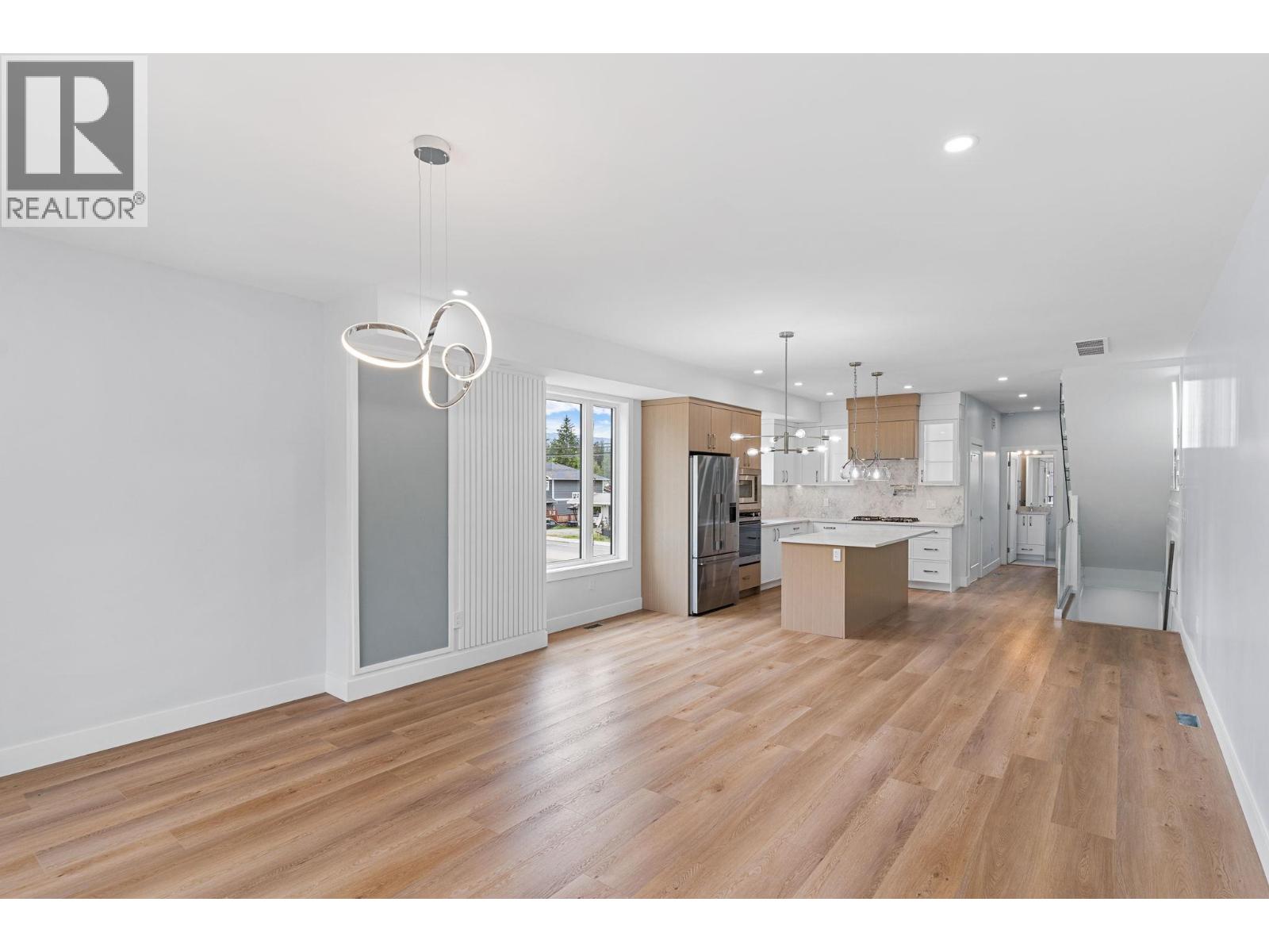  4567 Gordon Drive, Kelowna
