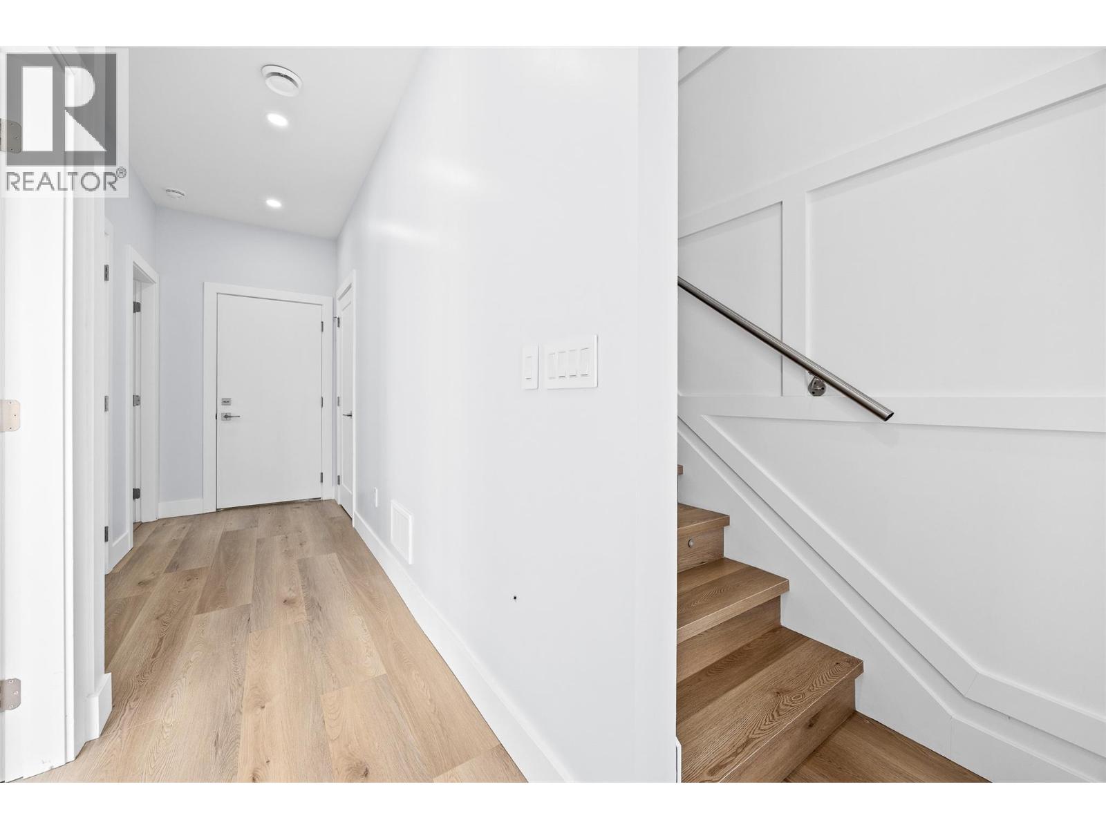  4563 Gordon Drive, Kelowna