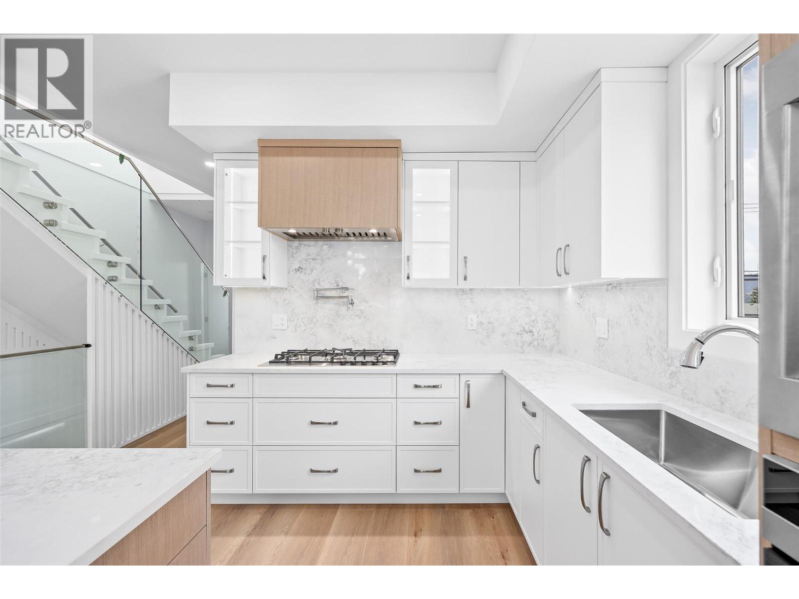  4563 Gordon Drive, Kelowna
