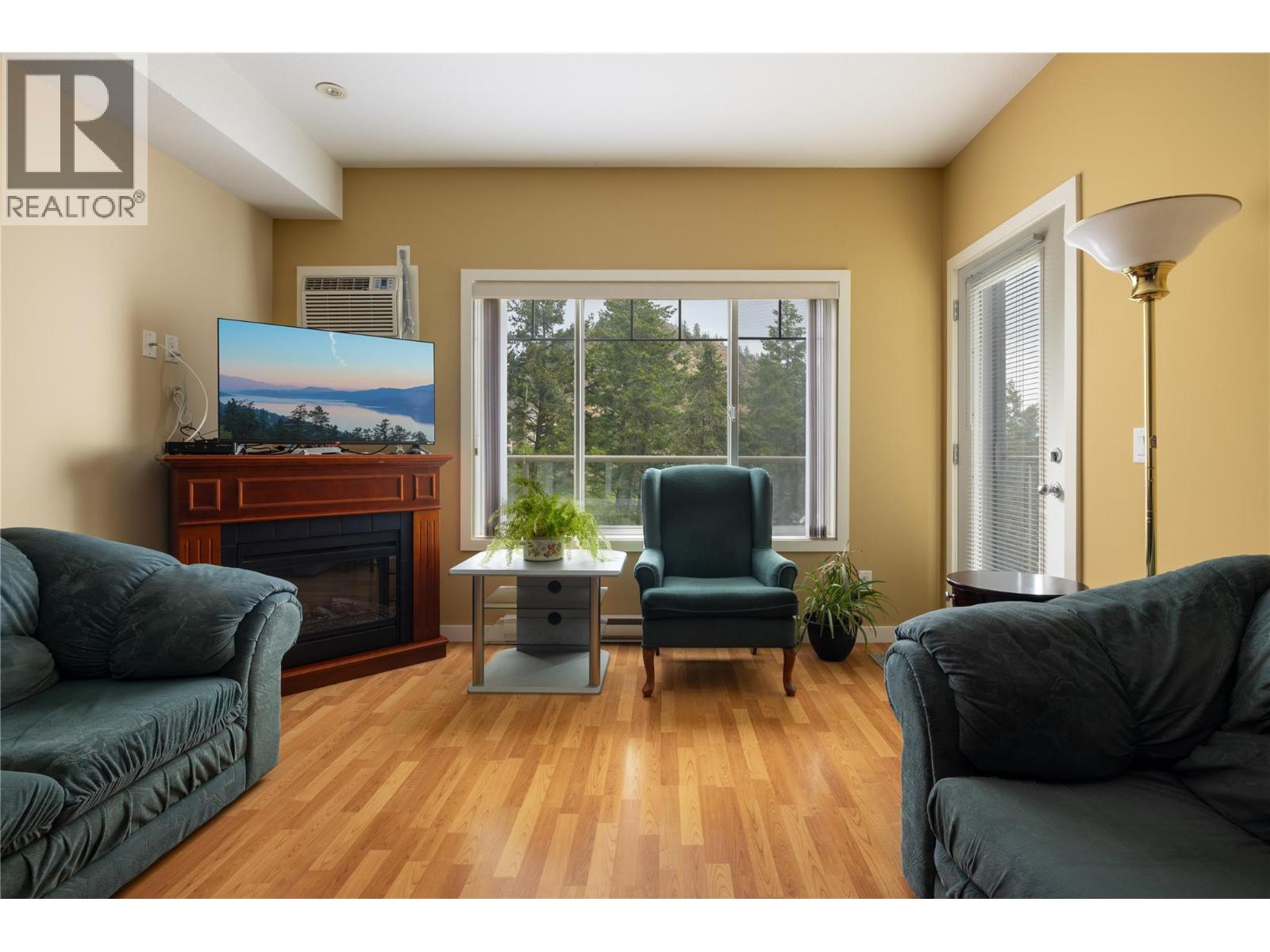 108 2120 Shannon Ridge Drive, West Kelowna