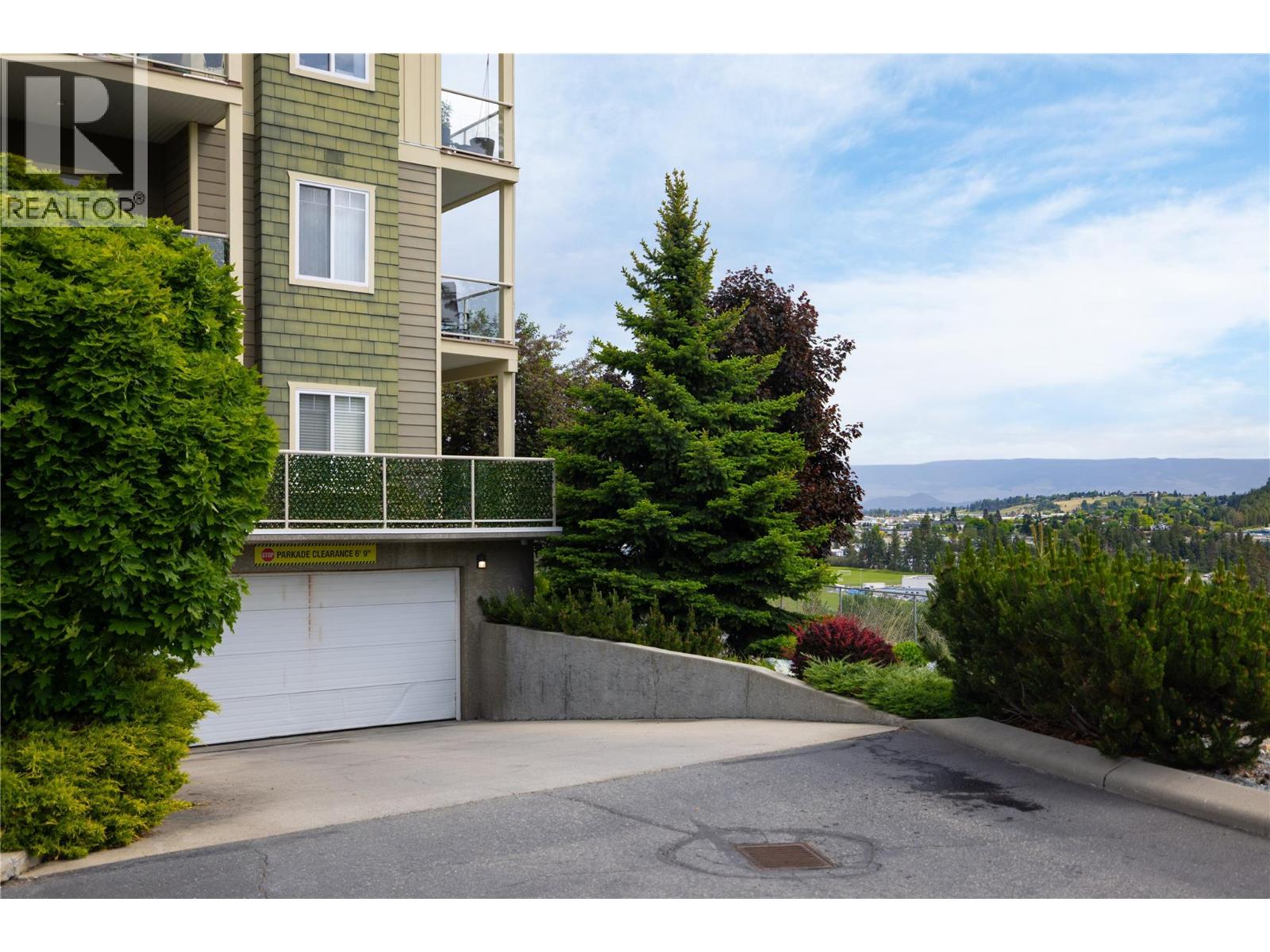 108 2120 Shannon Ridge Drive, West Kelowna