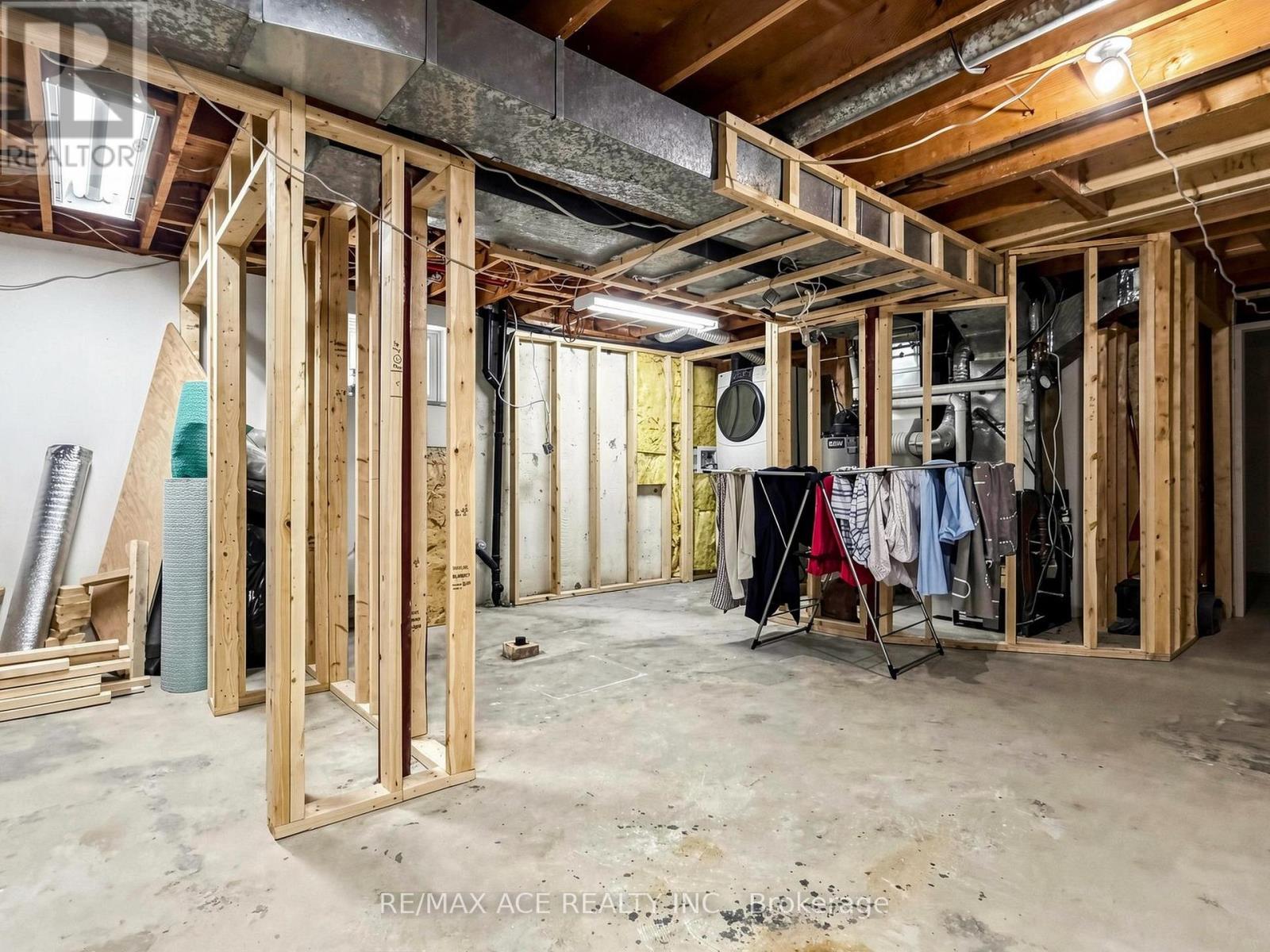 922 STAINTON DRIVE - 30