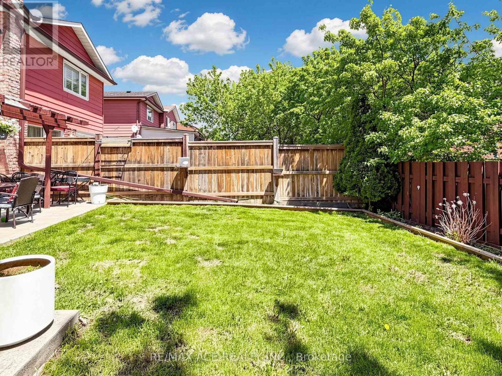 922 STAINTON DRIVE - 37