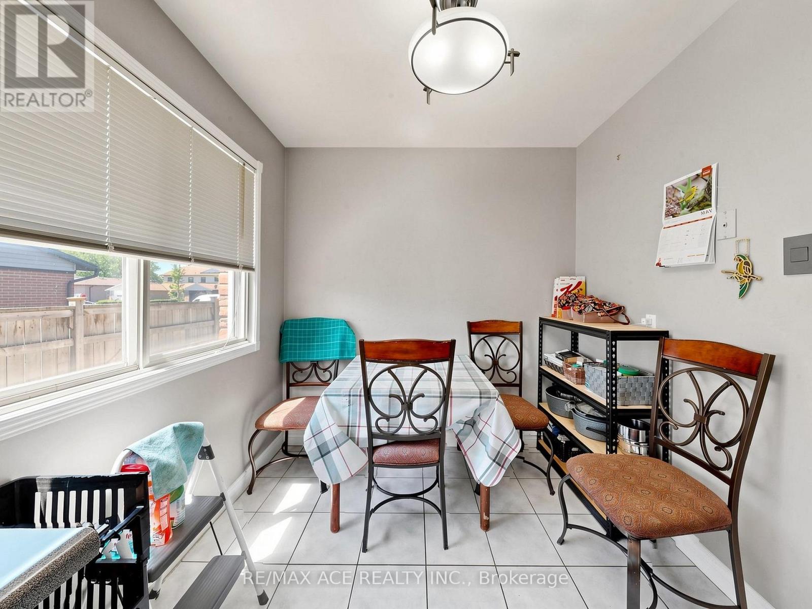 922 STAINTON DRIVE - 9