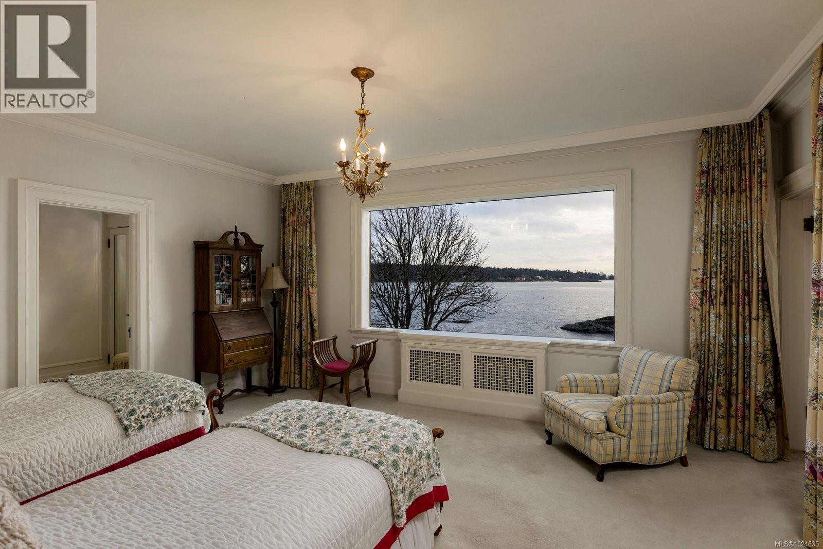 3175 Beach Dr - 36