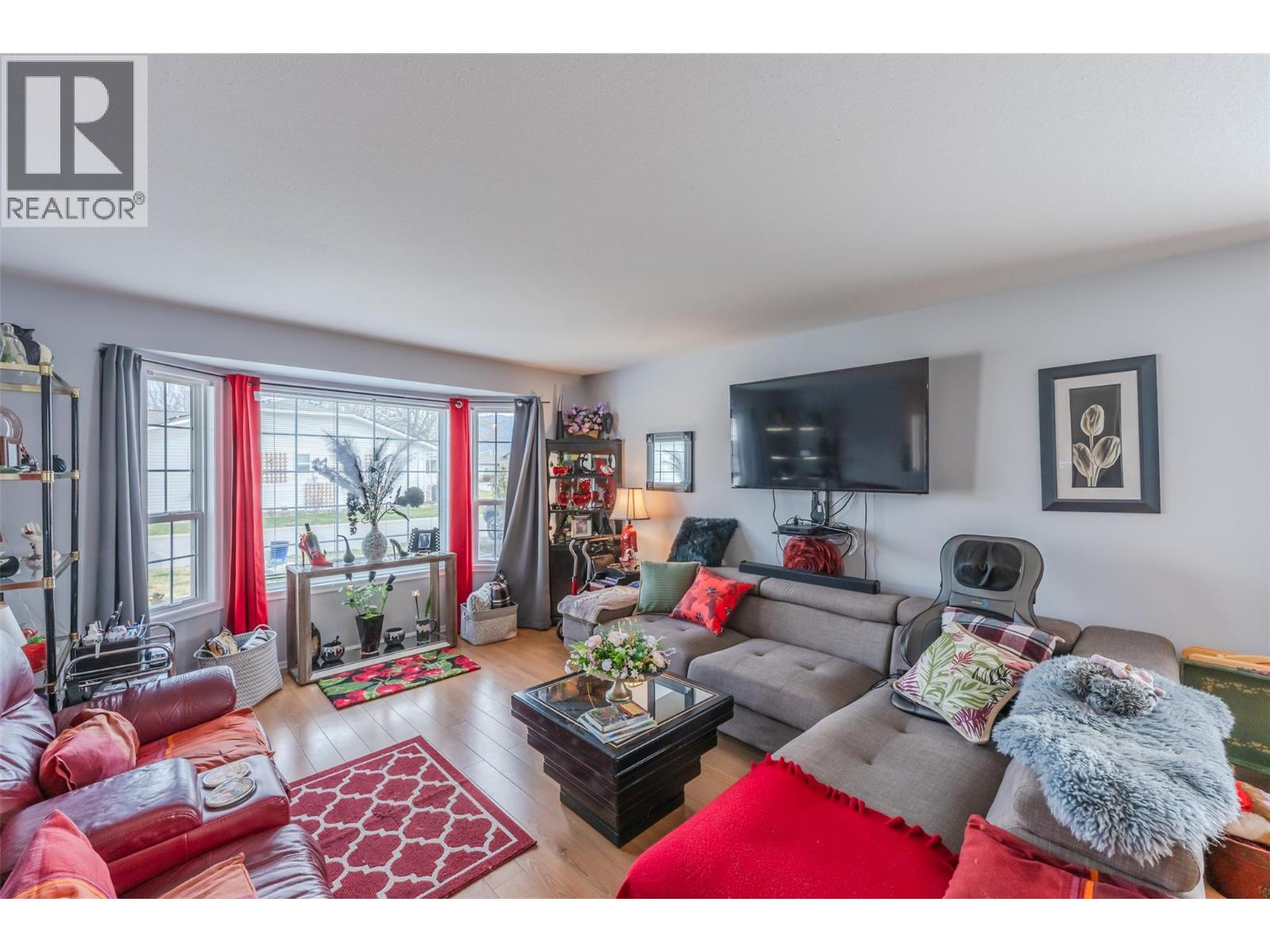 322 Falcon Drive - 3