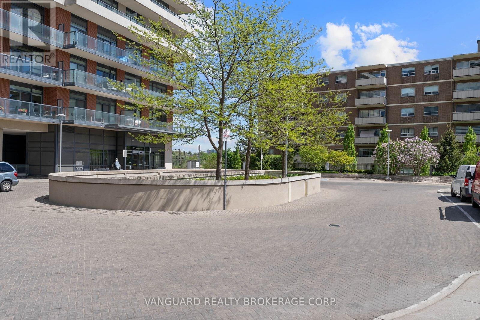 #1404 25 FONTENAY COURT - 4