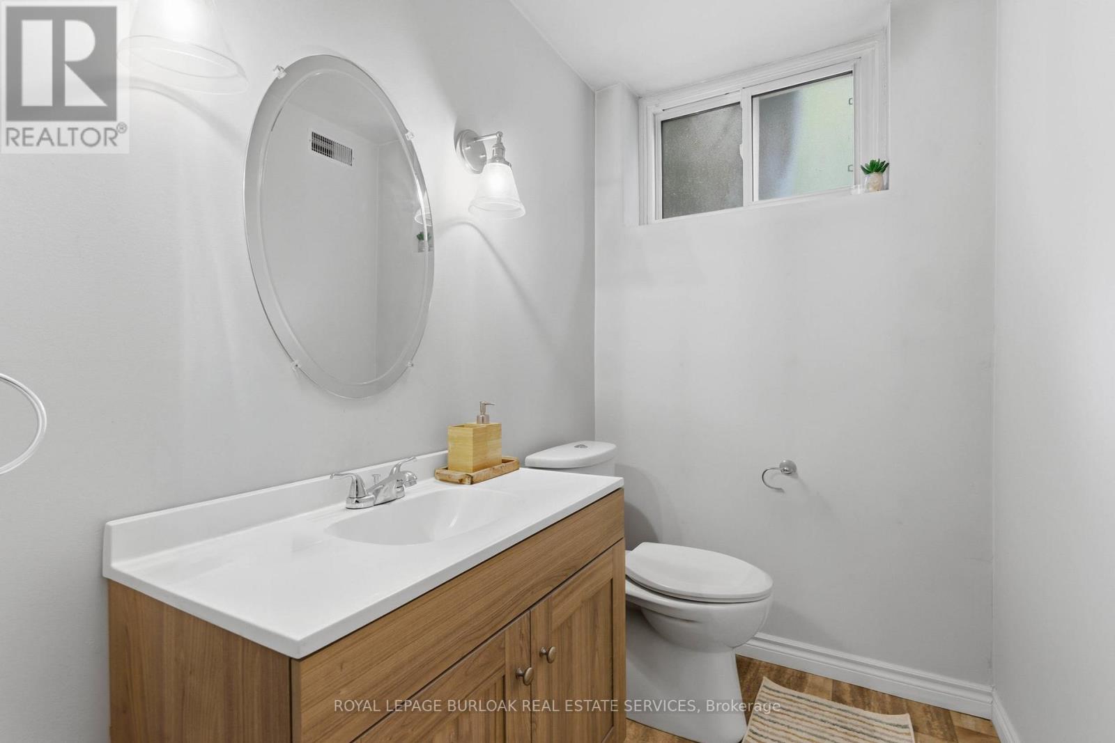197 BURBANK STREET - 24
