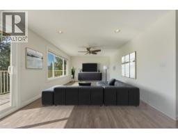 Living room - 6576 Southwind Road Road, Vernon, BC V1H1B7 Photo 9