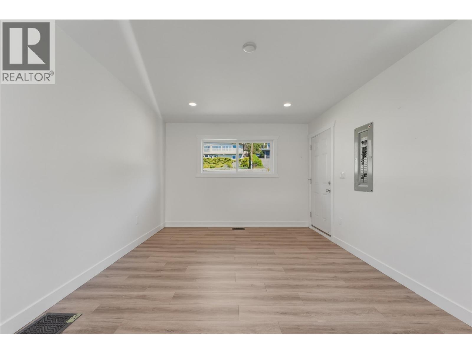  6576 Southwind Road Road, Vernon