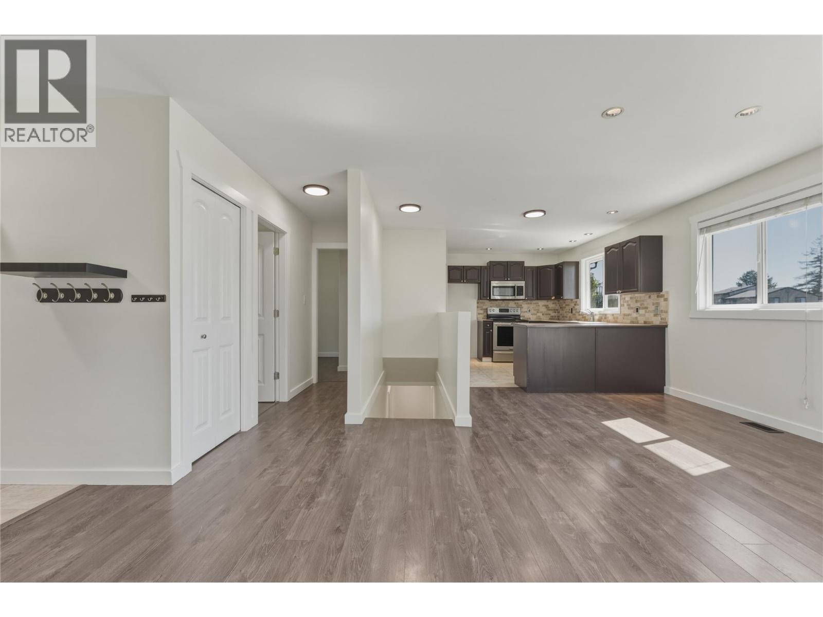  6576 Southwind Road Road, Vernon