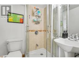 560 Indian Grove, Toronto, ON M6P2J4 Photo 34