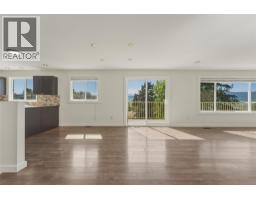 6576 Southwind Road Road, Vernon, BC V1H1B7 Photo 43