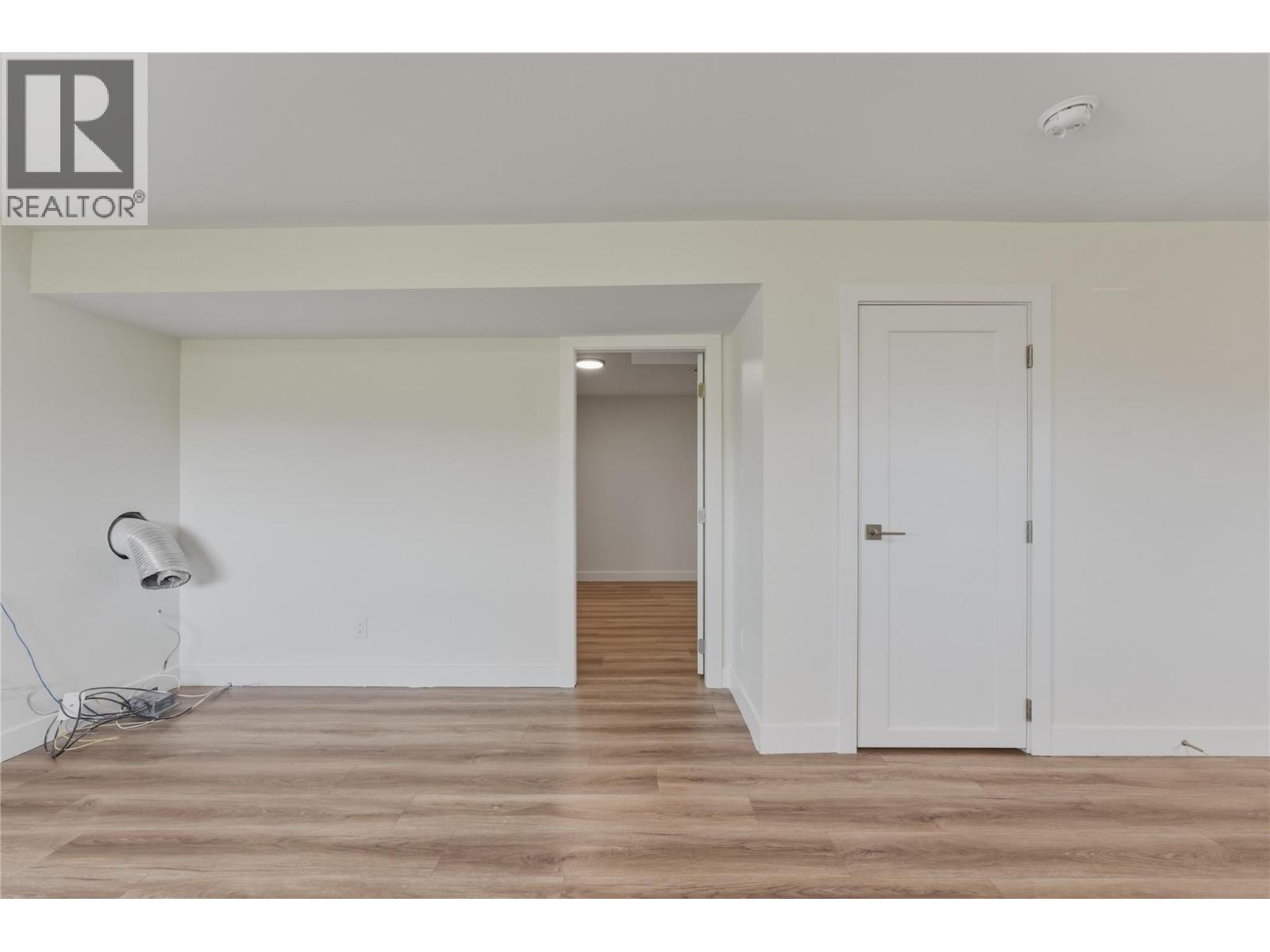  6576 Southwind Road Road, Vernon