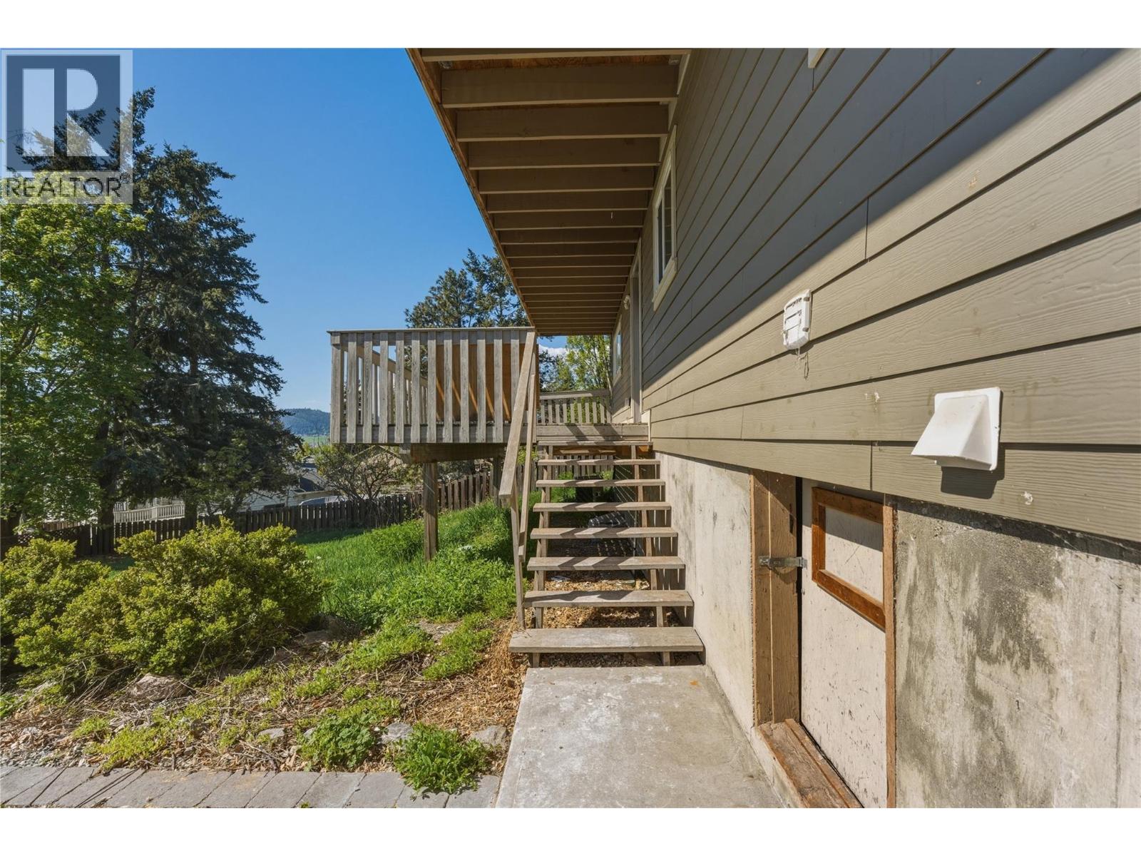  6576 Southwind Road Road, Vernon
