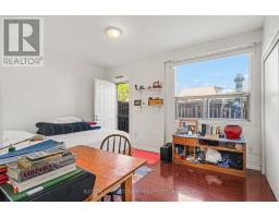 560 Indian Grove, Toronto, ON M6P2J4 Photo 46