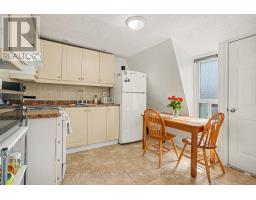 Bedroom - 560 Indian Grove, Toronto, ON M6P2J4 Photo 12