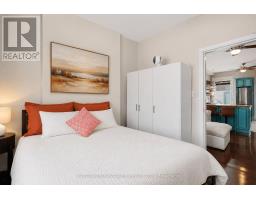 560 Indian Grove, Toronto, ON M6P2J4 Photo 39