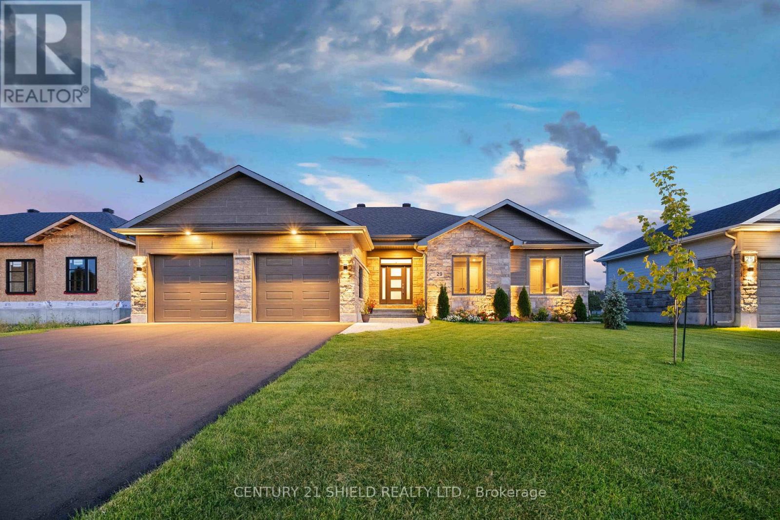 29 WHITETAIL AVENUE - Image 2
