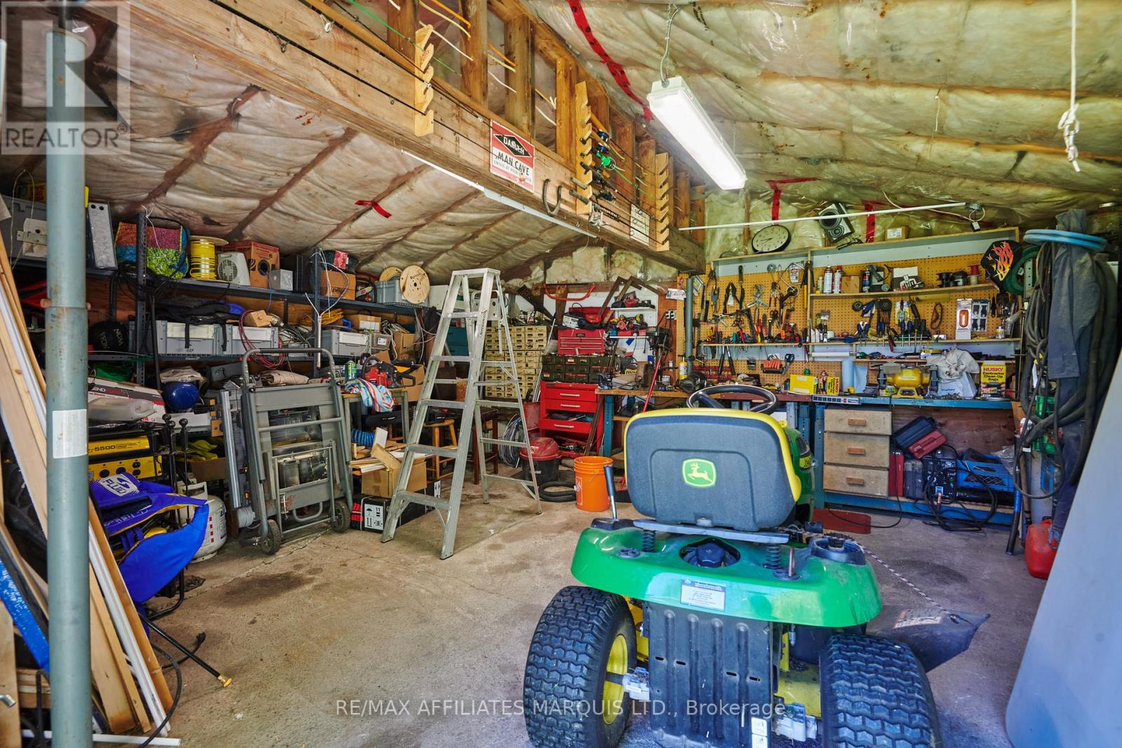 17259 COUNTY 18 ROAD W - 33