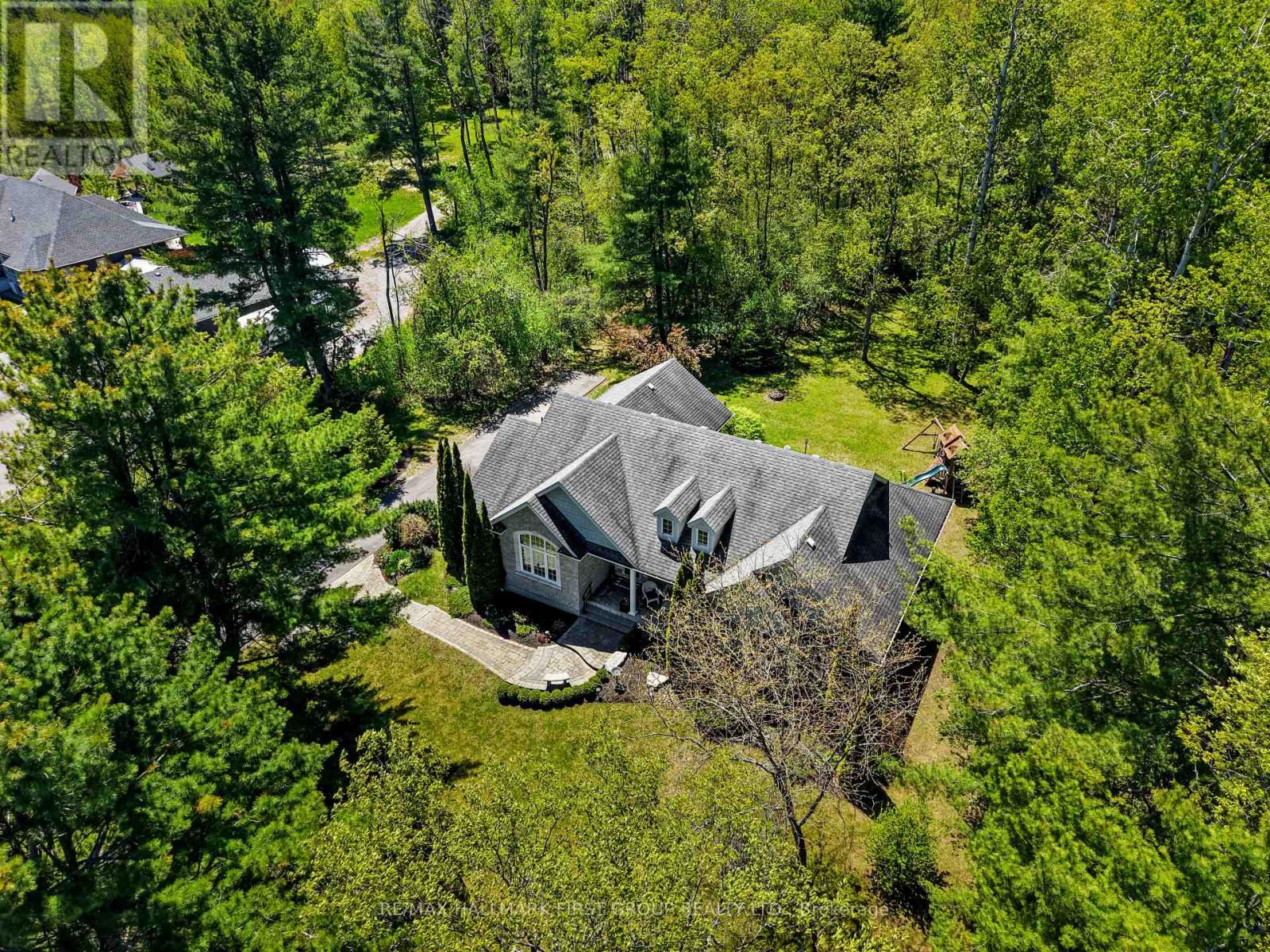 9770 LAKEVIEW LANE - 40