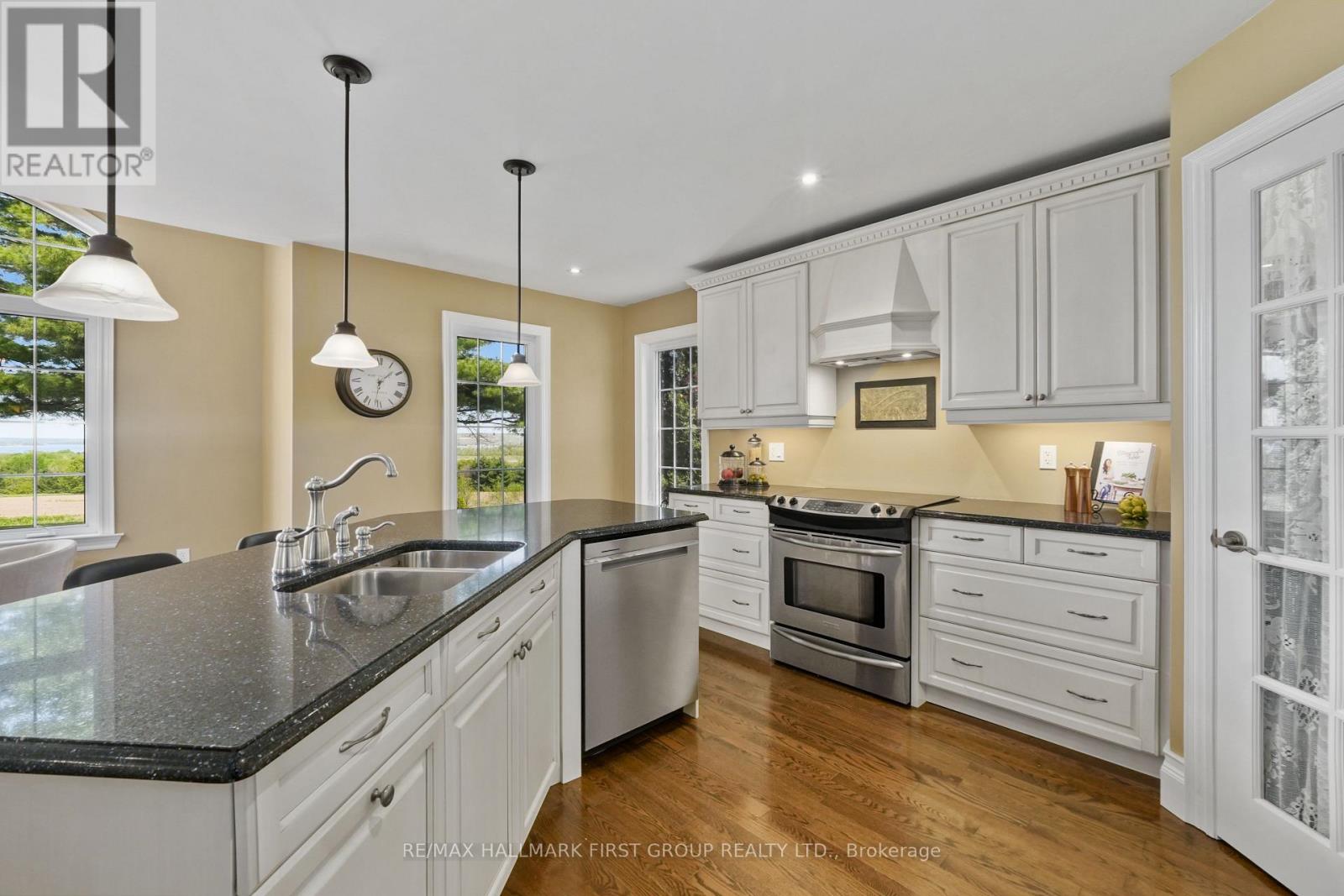9770 LAKEVIEW LANE - 16