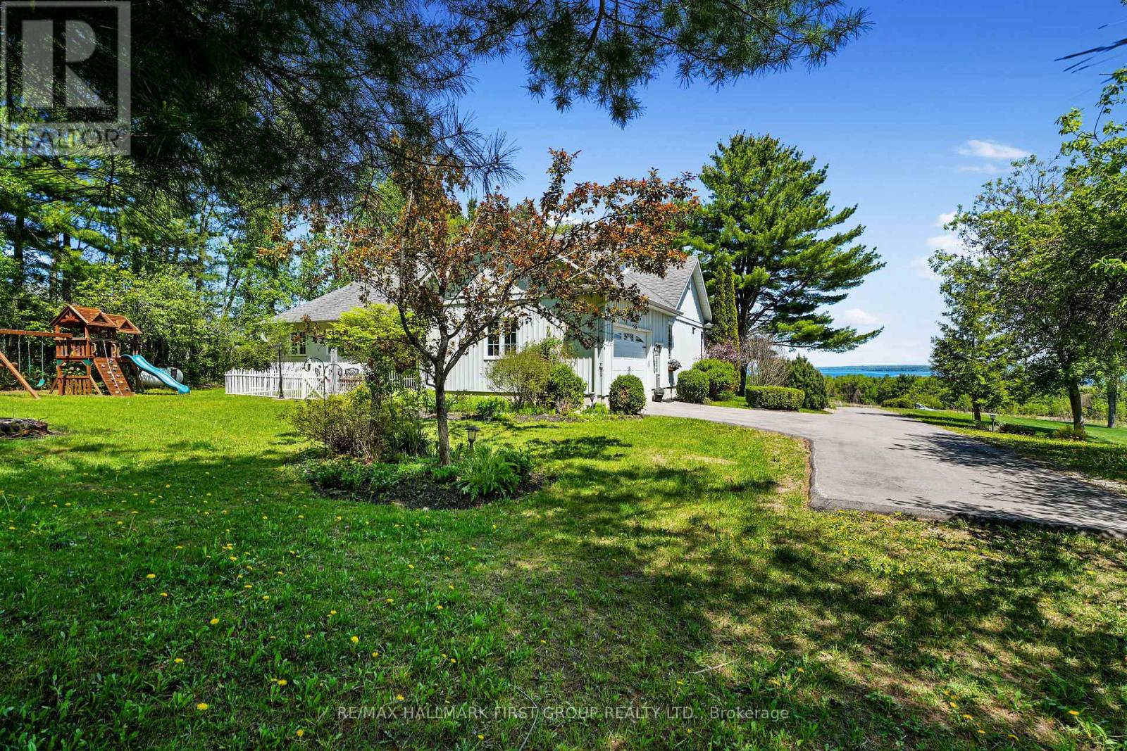9770 LAKEVIEW LANE - 35
