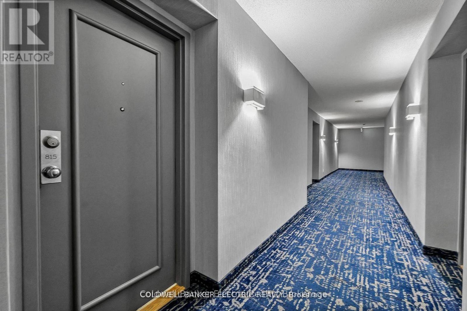 #815 2550 LAWRENCE AVENUE E - 23