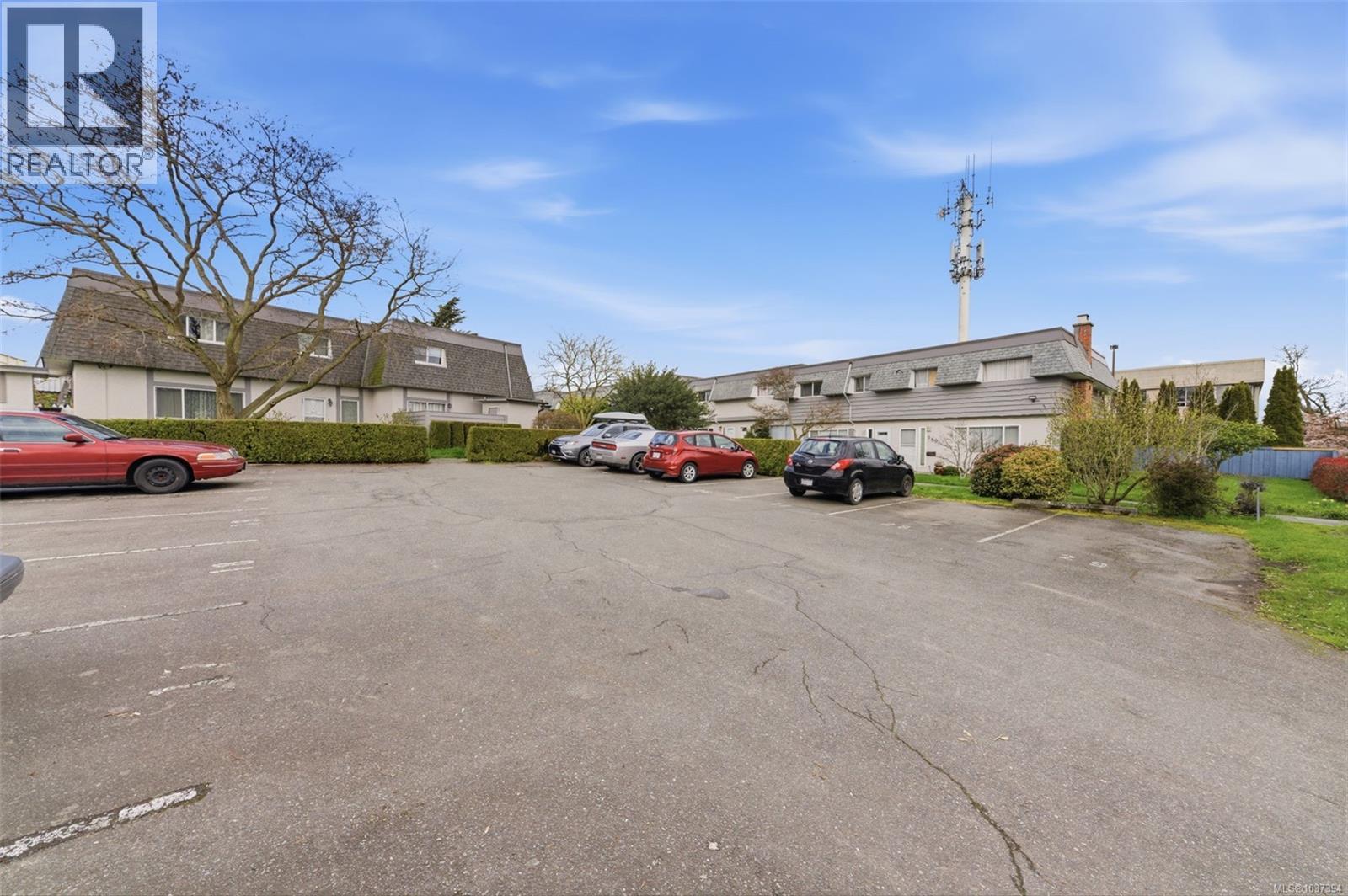 976 Market St - 14