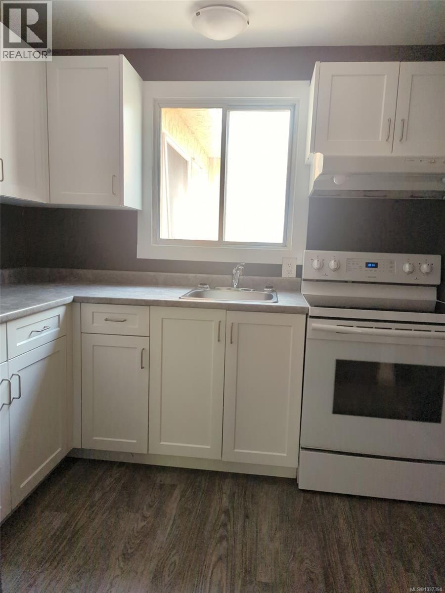 976 Market St - 6