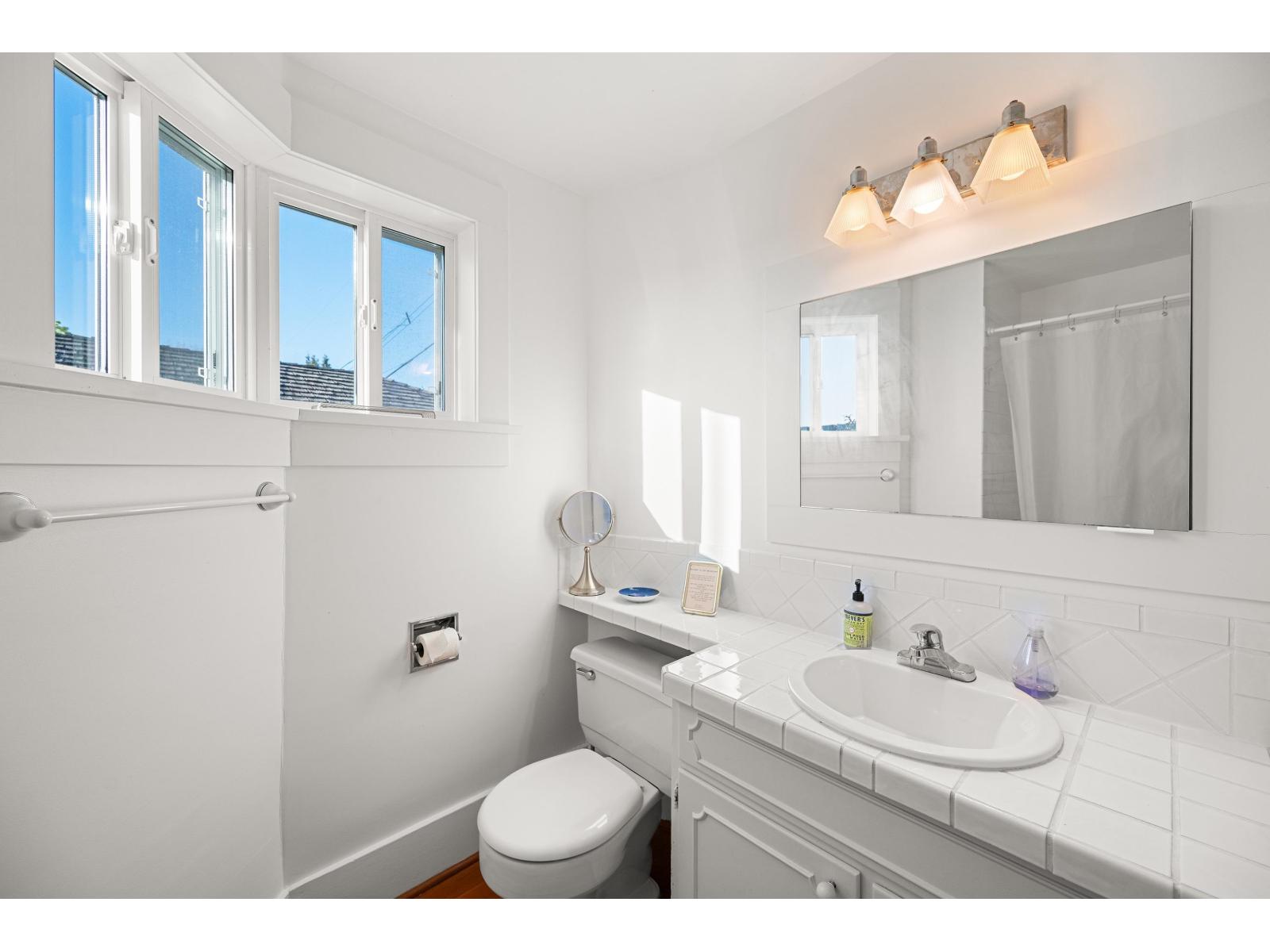 2652 O'HARA LANE, Surrey