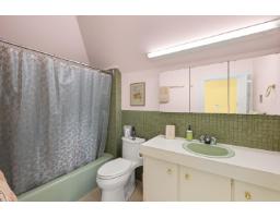 2652 O'hara Lane, Surrey, BC V4A3E3 Photo 32