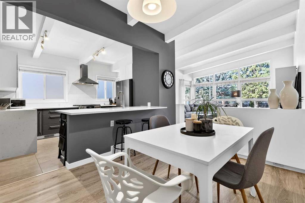 3336 39 Street SW - 15