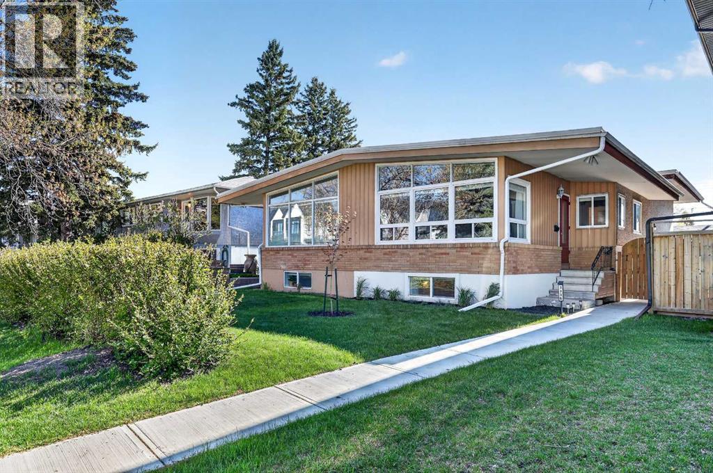 3336 39 Street SW - 38