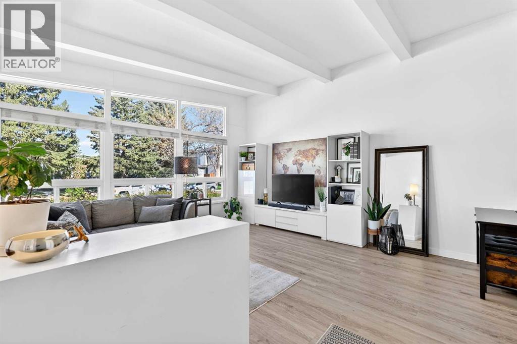 3336 39 Street SW - 4
