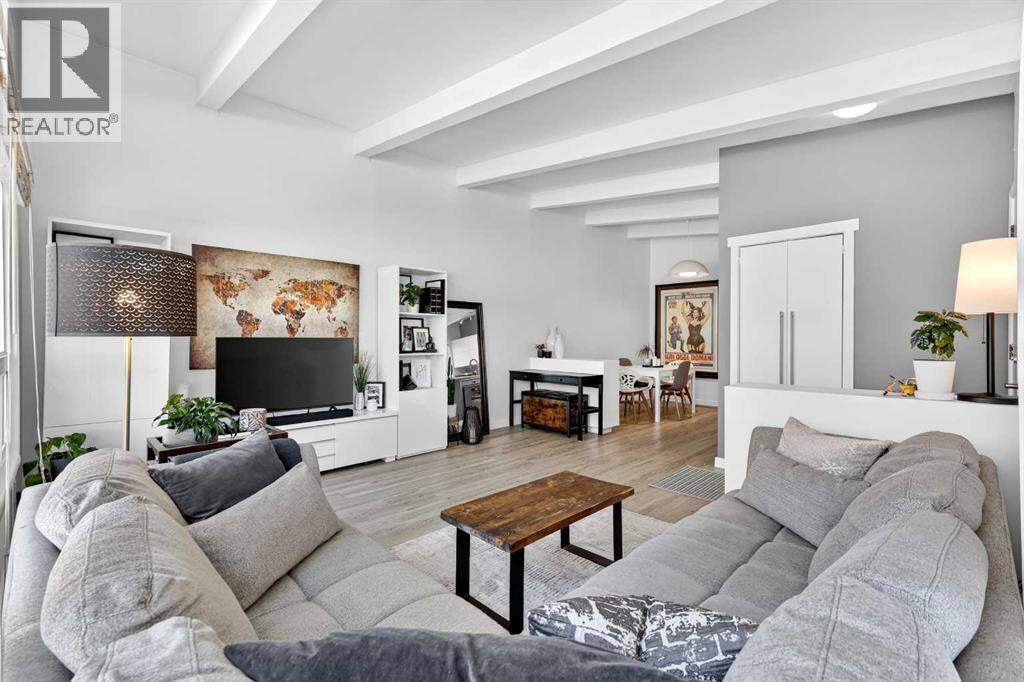 3336 39 Street SW - 7