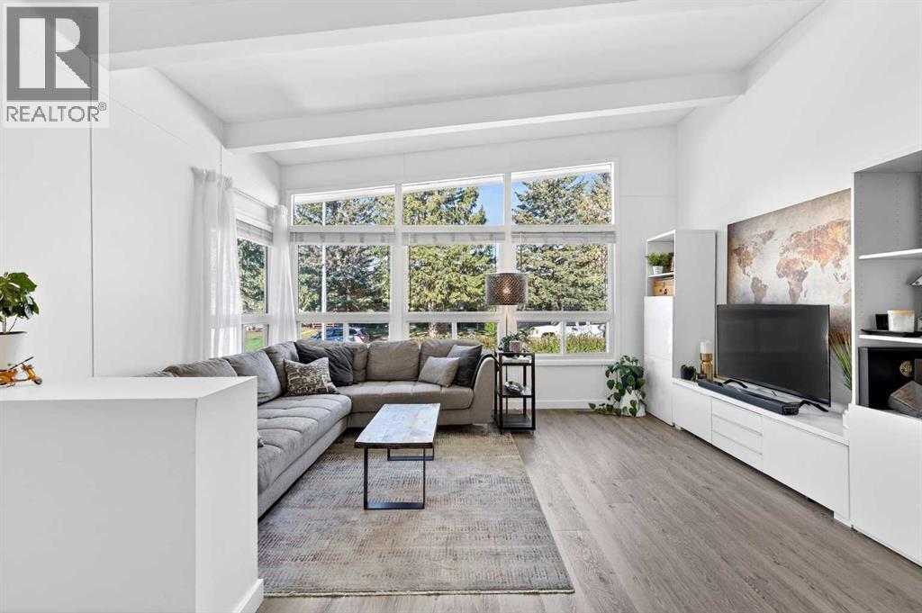 3336 39 Street SW - 8