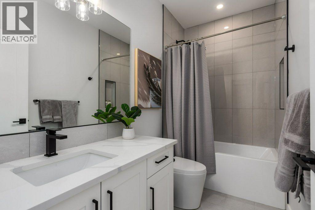 3010 26A Street SW - 35