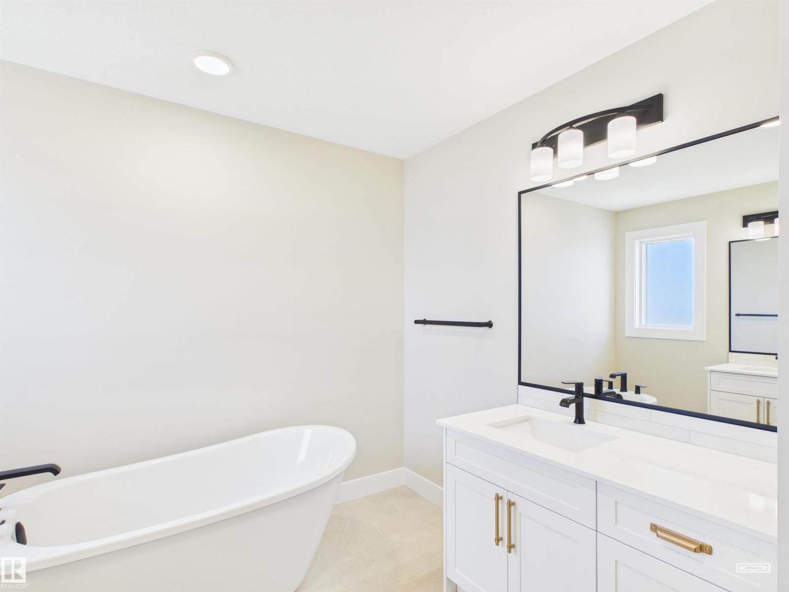 227 RAVINE DR — photo 37