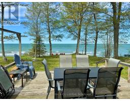 Foyer - 629 Bruce Road 13 Road, Native Leased Lands, ON N0H2L0 Photo 8