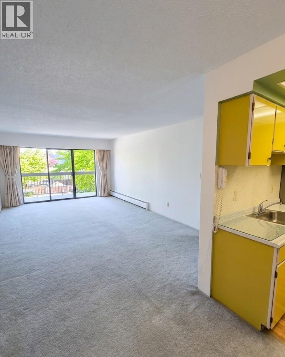 206 6560 BUSWELL, Richmond