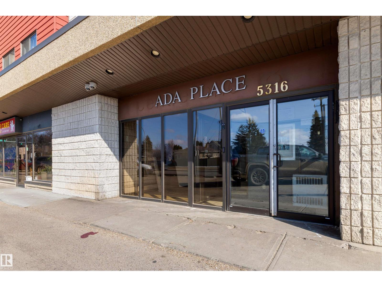 #310 5316 118 AV NW exterior